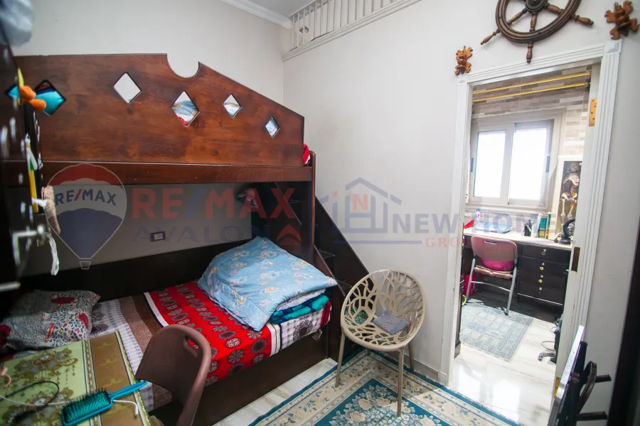 Apartment for sale 150 m Sporting (Directly on the sea)