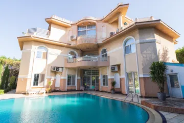 فيلا للإيجار المفروش 1,100  م كينج مريوط (متفرع من طريق الكافوري)