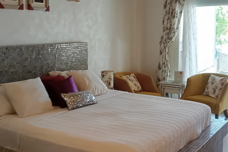 فيلا ستاند الون للإيجار المفروش (الفنانين - سيدي عبد الرحمن) 1,200 م