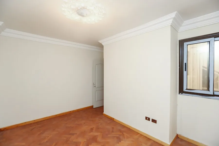 Apartment For Sale 150m Kafr Abdou (El-Isameilia St.)