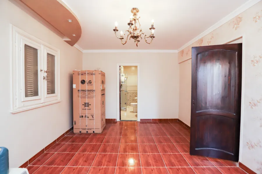 Apartment for sale 325 m Smouha (Bahaa Eldin Elghatwary St.)