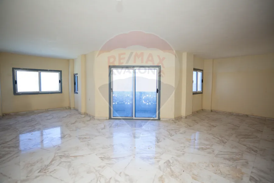 Stand Alone Villa 450 m Moharram Bek Ring Road (Villas District) - 14,000,000 EGP