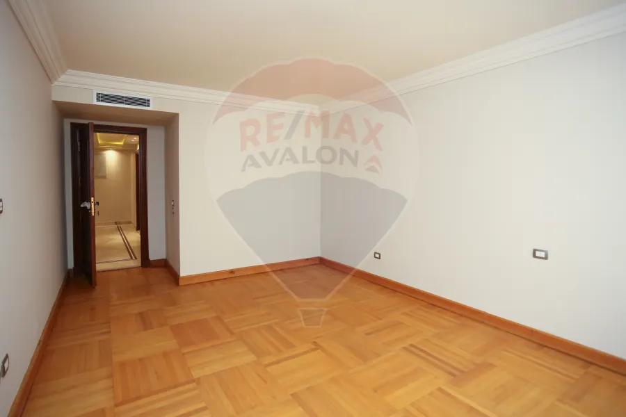 شقة فاخرة للايجار 340 م جليم (امام قصر المجوهرات)