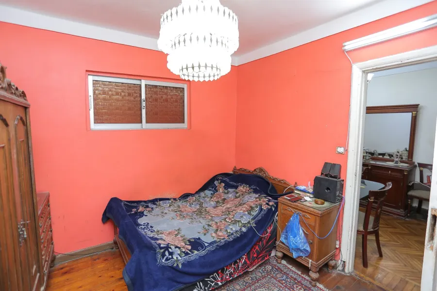 شقة للبيع 95م زيزينيا (بجوار فنون جميلة)