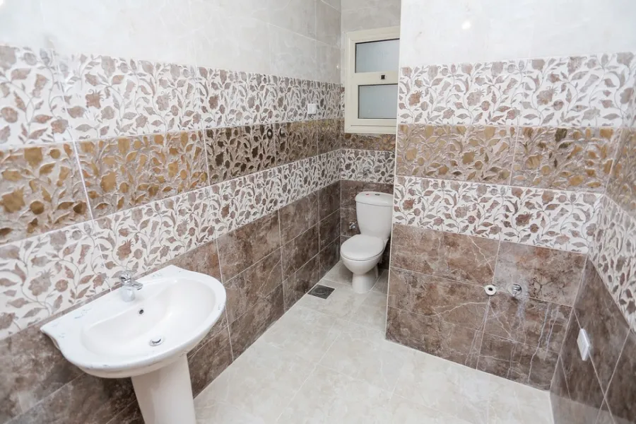 Apartment For Sale 258m Zeznia ( Directly on Tram Station)