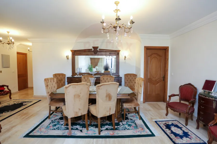 شقه للبيع 175 م سبورتنج (شارع ابوقير - عمارة براند)