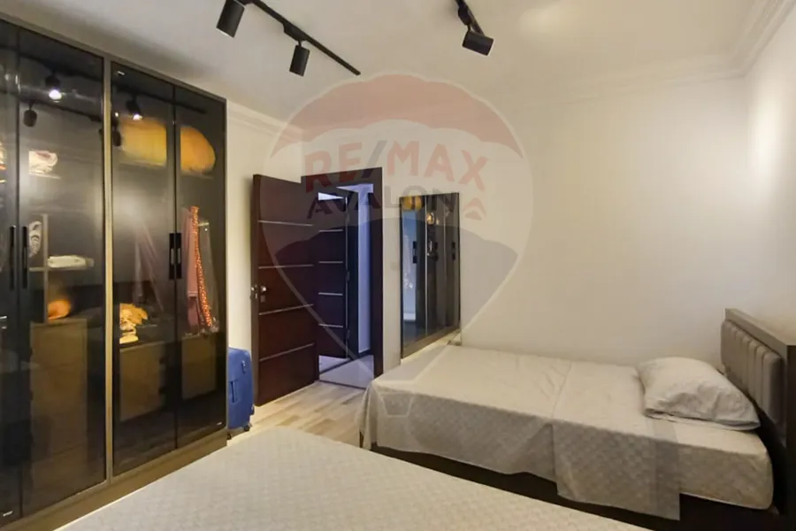 شقة للبيع 190 م وابور المياه (كومباوند البركة)