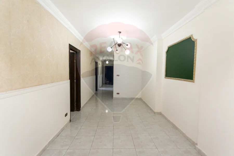 شقه للبيع 100 م كليوباترا (خطوات من فندق الحرم)