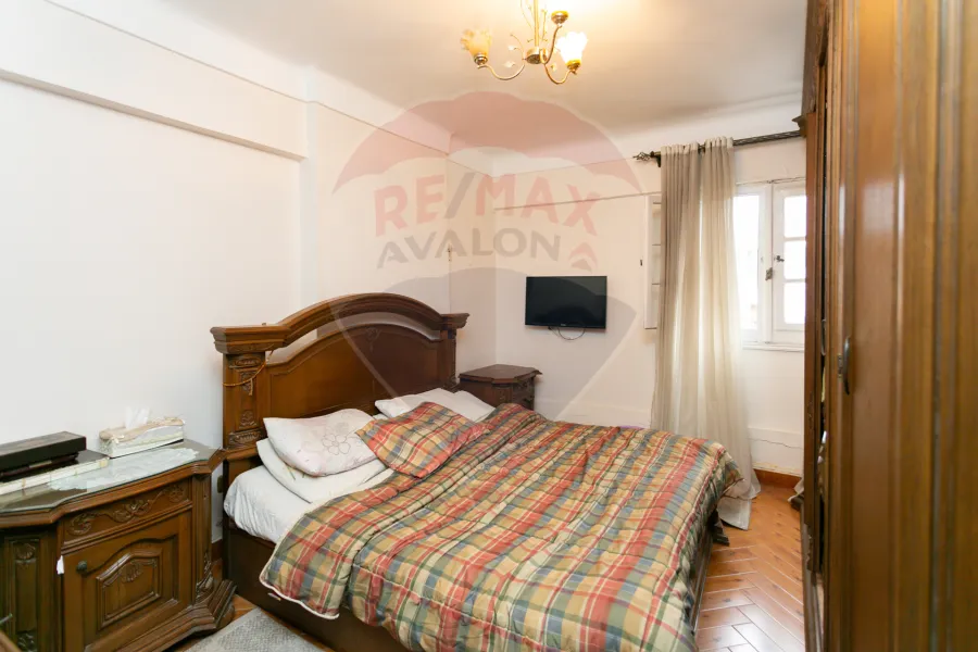 شقة للبيع 115 م سموحة (ش بهاء الدين الغتوري) -