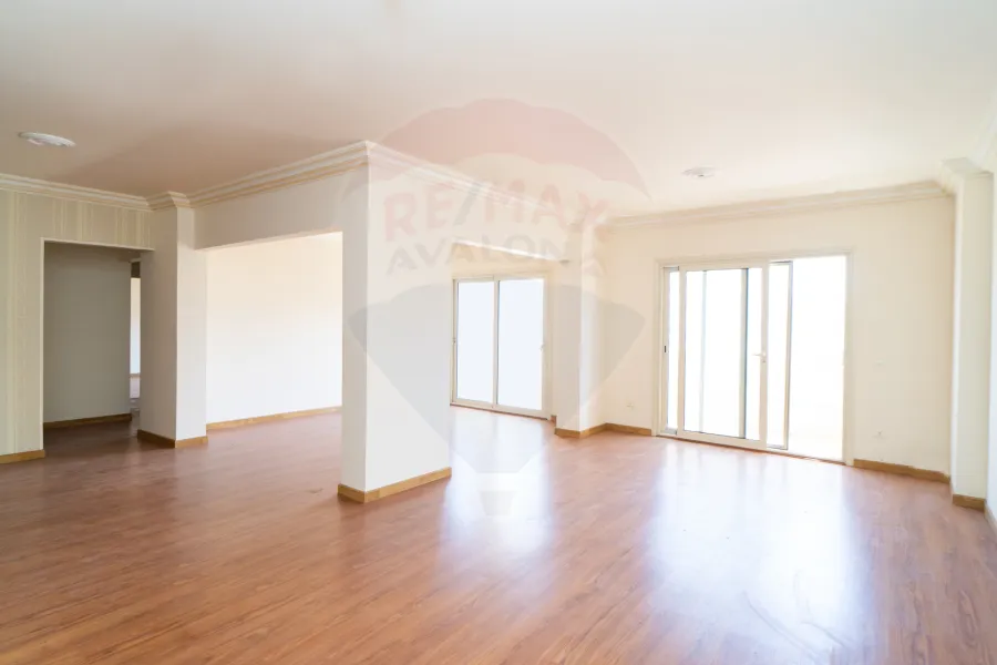 Apartment for rent 185 m Smouha (Tout Ankh Amoon St)
