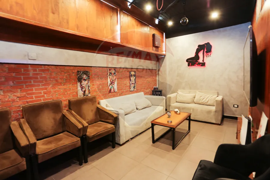 Shop for sale 351 m Smouha (Al Naql W Al Handsa st)