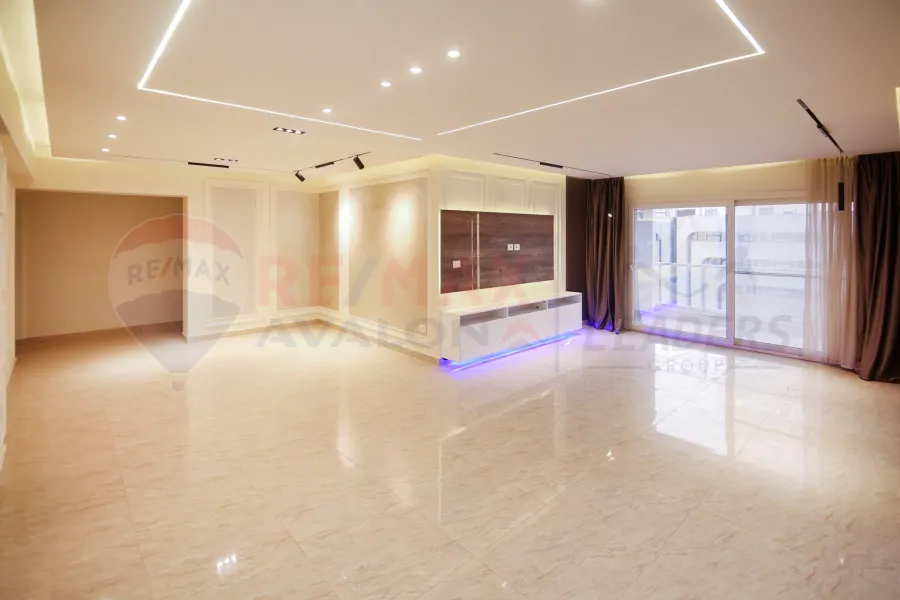Apartment for sale 176 m Smouha (Grand View)