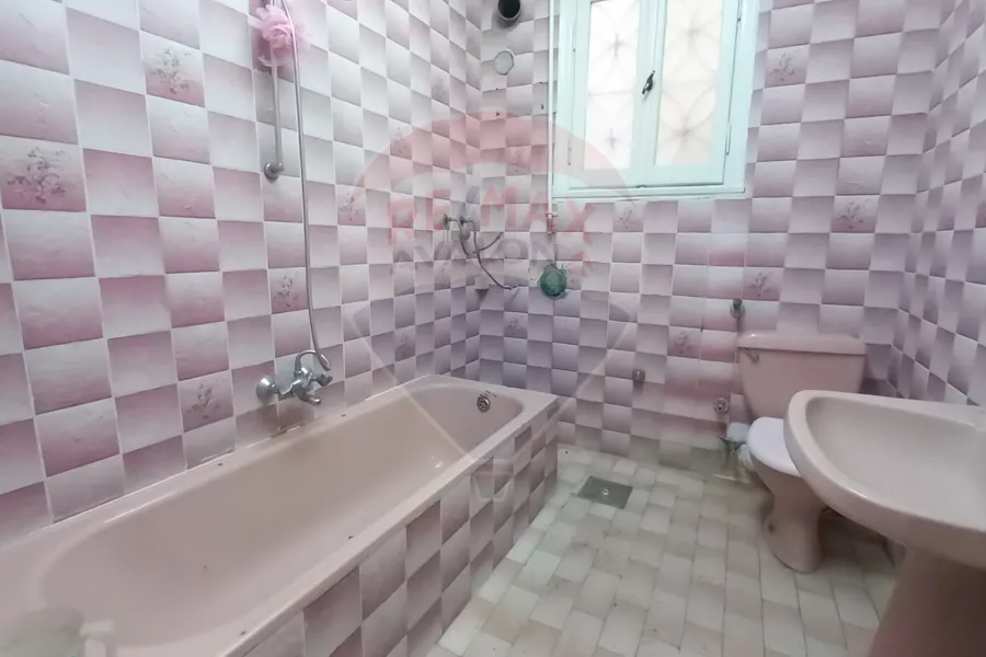 Apartment for rent 120 m Sidi Bishr Al-Tram (Third number from the sea)