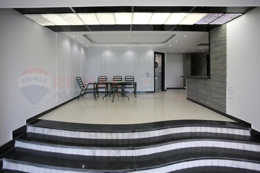 Apartment for sale 217 m Camp Caesar (directly on the sea - Brand Tower)