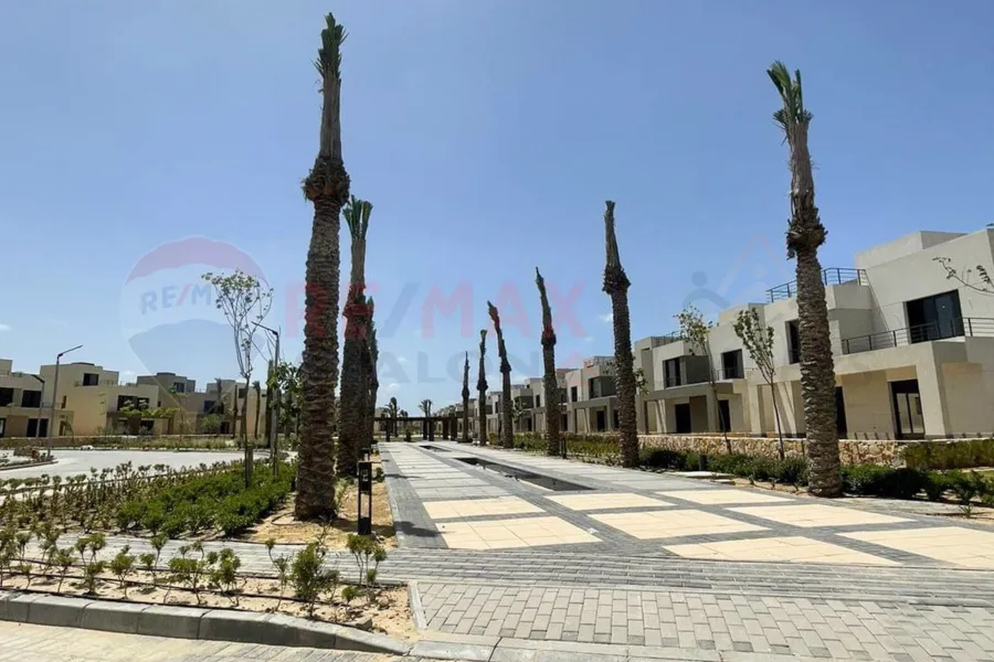 فيلا توين هاوس للبيع 256 م (بالم هيلز الأسكندرية)