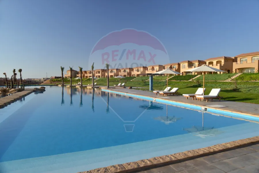 شاليه للبيع العين السخنة (تلال)