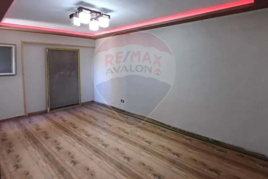 شقة للبيع 125 م  ميامي (ش 45)