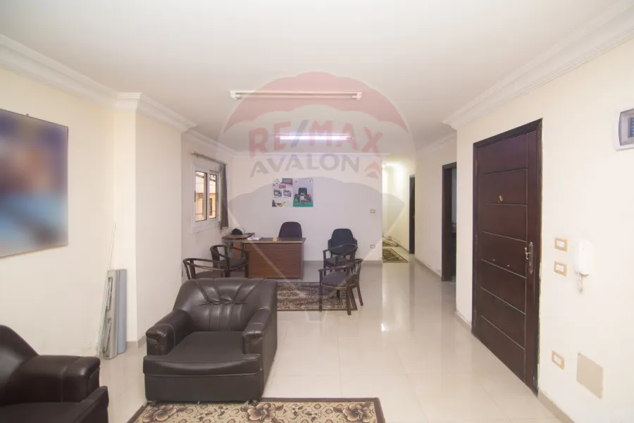 شقة للبيع 160 م سيدي جابر (متفرع من ش المشير)