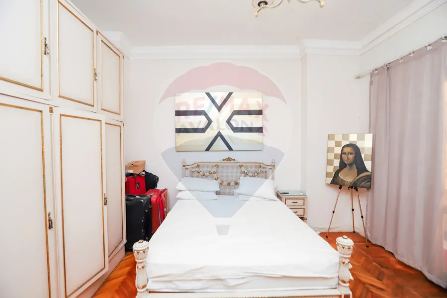 Apartment for sale 353 m Kafr Abdo (steps from El Lebieny Park)