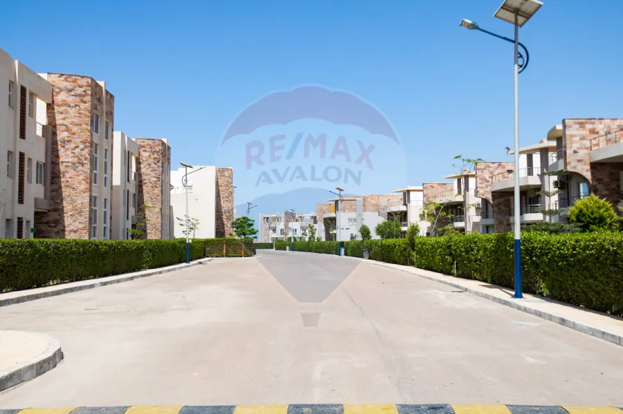 فيلا توين هاوس للبيع 255 م الساحل الشمالي (سيدي عبد الرحمن - مرسيليا بيتش 4)