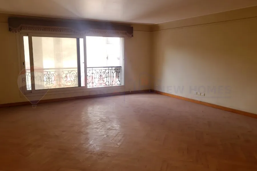 Apartment for sale 270 m Smouha (Brand Tower)