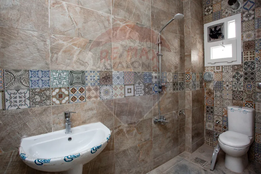 Duplex apartment for sale 255 m Smouha (next to Al-Nasr Club - near Pharos University)