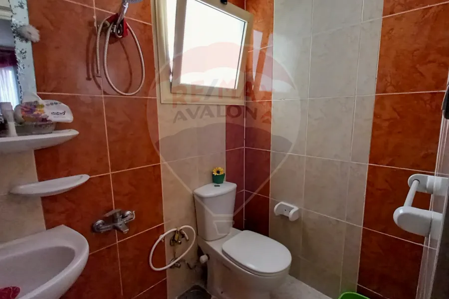 شقة  للبيع 150 م سيدي بشر ( امام شاطئ السرايا )