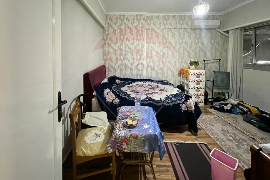 شقة للبيع 140 م سموحة (ش مستشفي الاندلسية)