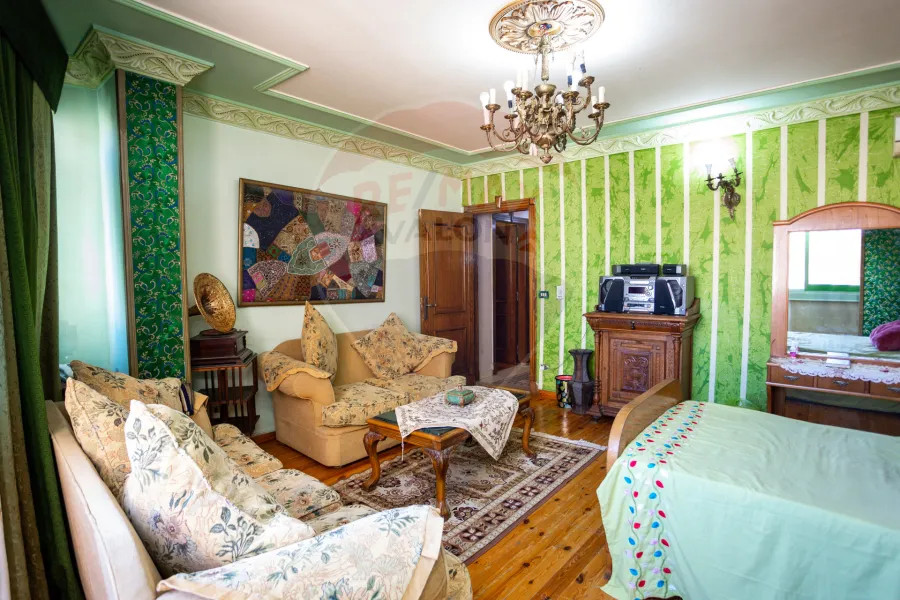 شقة للبيع 176 م ستانلي (ش عبد الحميد العبادي)