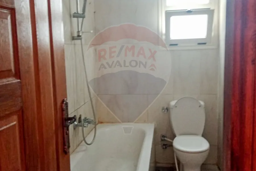 Apartment for rent 200 m Sporting (Port Said St.)