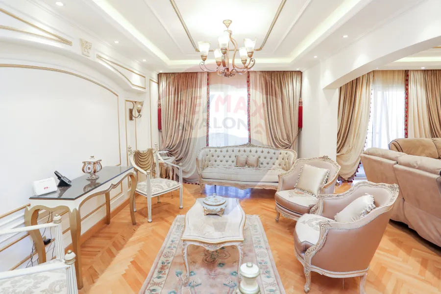 (شقة للبيع 279 م سموحة (كومباوند فيروزة سموحة