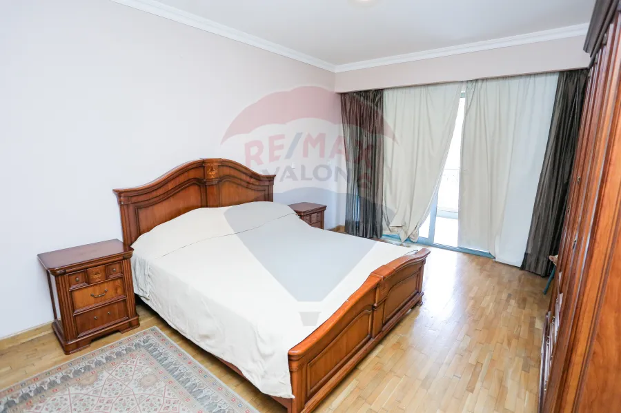 Furnished  Apartment for Rent 275 m San Stefano (Foursesons)