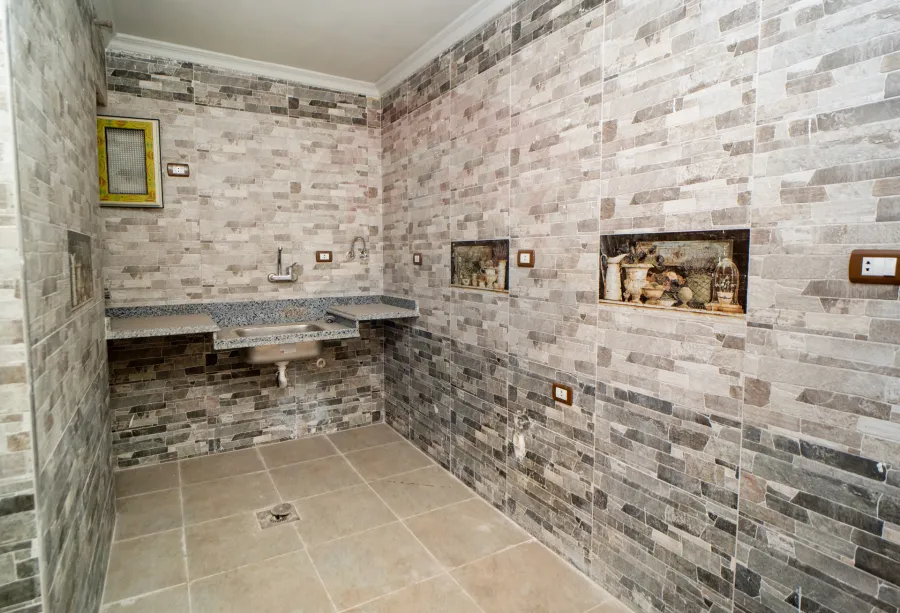 Apartment for sale 175 m Louran (Steps from el Ahly bank - el Iqbal st)