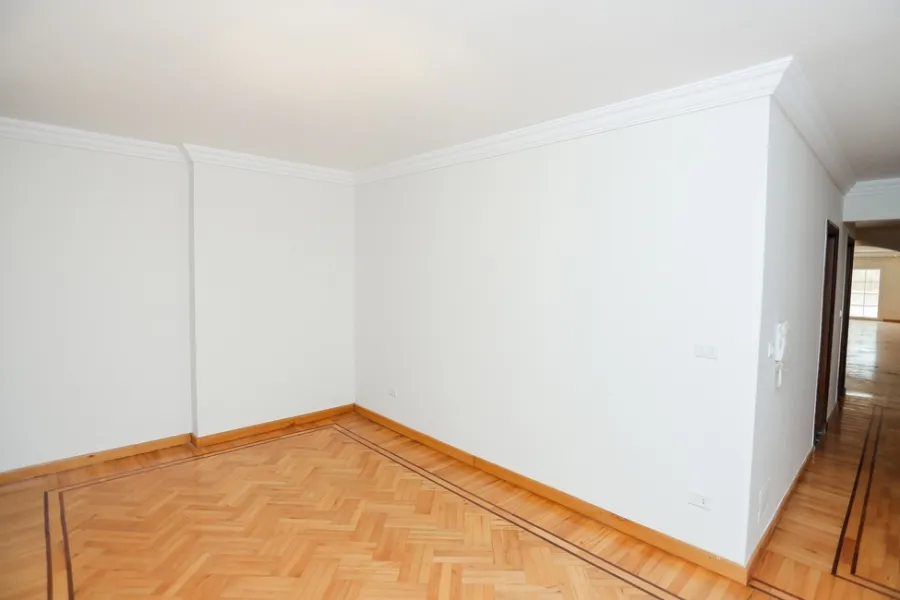 Apartment For Sale 258m Zeznia ( Directly on Tram Station)