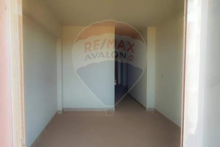 شاليه للبيع العين السخنة (بورتو السخنة - ايلاند)