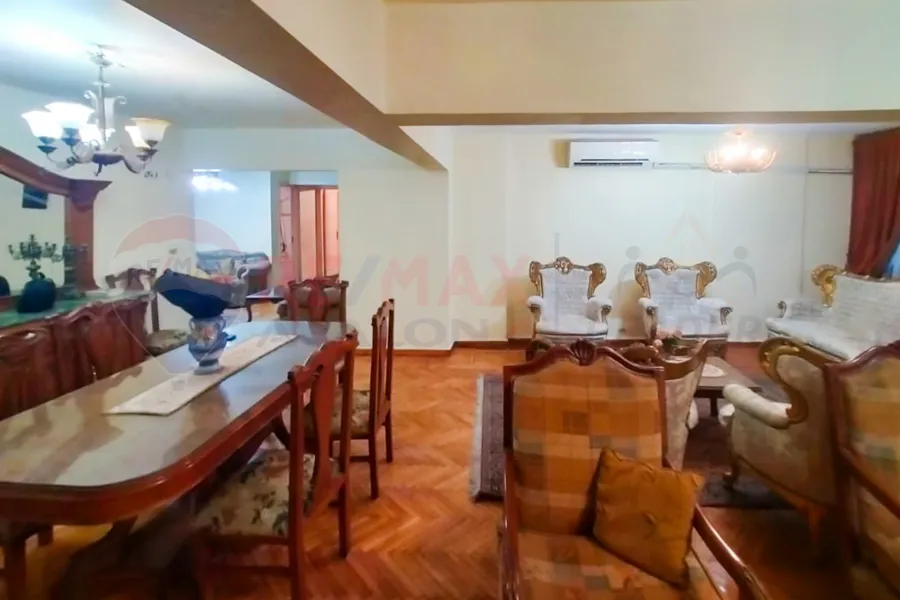 Furnished apartment for rent 230 m Roushdy (Al-Maaskar Al-Romani Street)