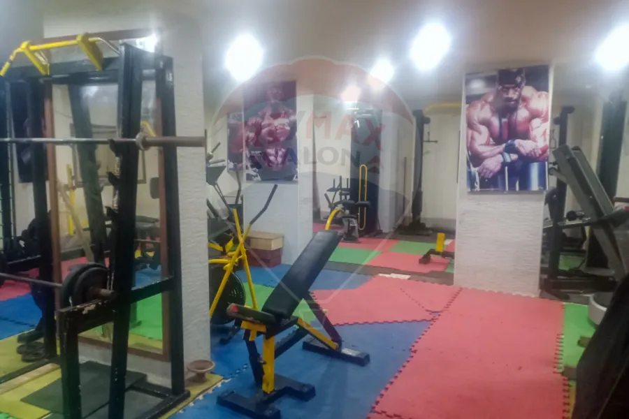 محل للبيع 150 م  شدس (ش مرتضي)