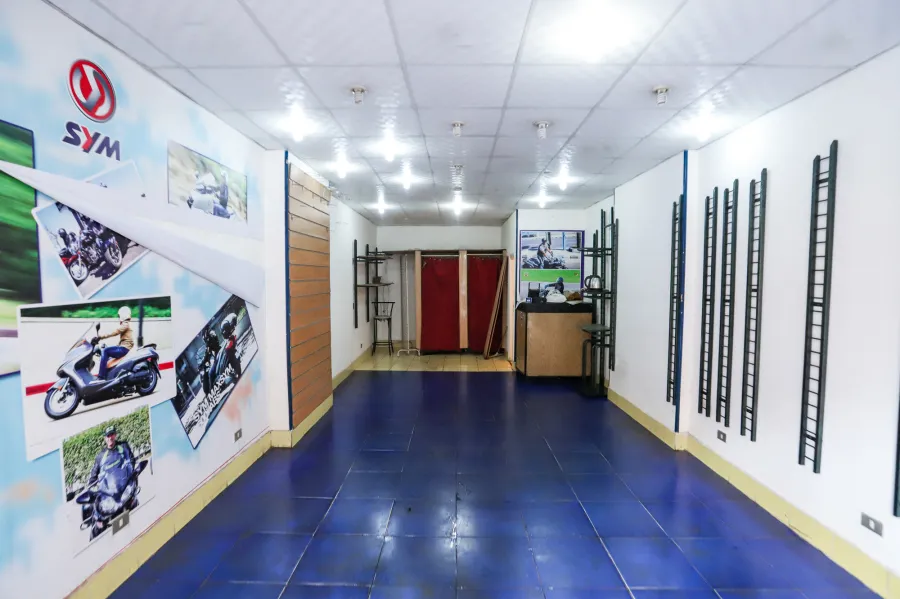 Commercial Shop for sale 42 m Wengat (Wengat Main St.-In Front of New Carrefour)