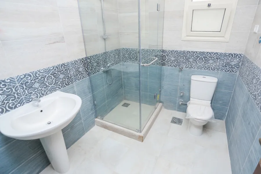 Apartment For Sale 258m Zeznia ( Directly on Tram Station)