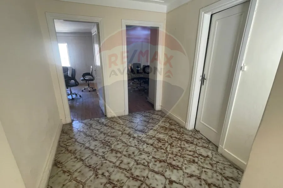 شقة للإيجار 190 م لوران (متفرع من ش الاقبال)