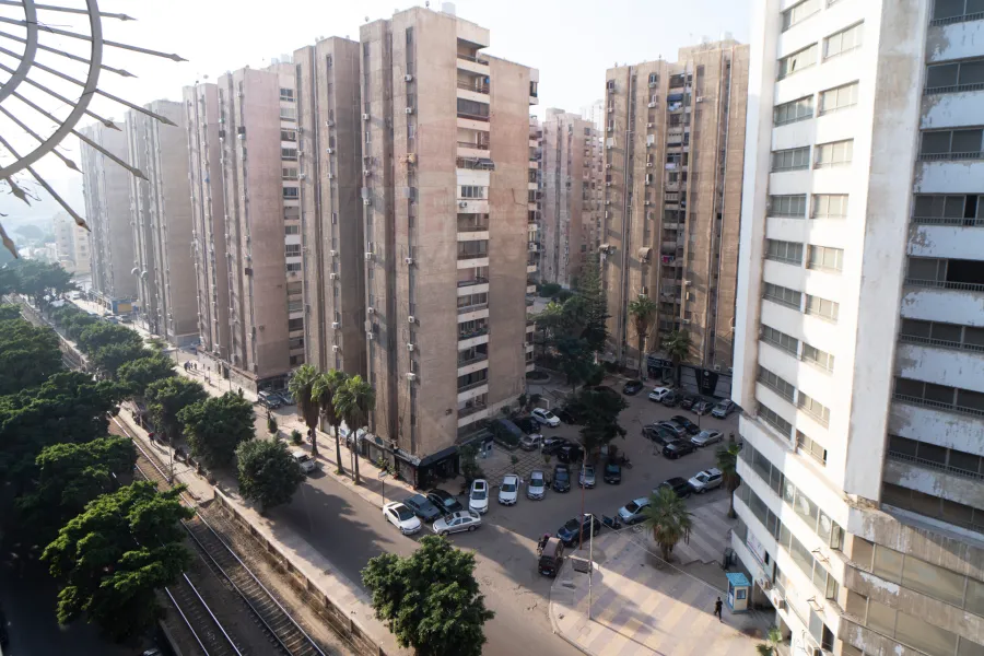 شقة للبيع 238 م رشدي (علي الترام مباشرة)