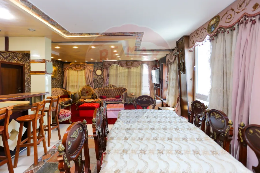 Duplex for sale 500 m Al-Saraya (Directly on the sea)