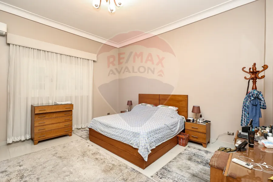 فيلا للبيع 1,800 م كينج مريوط (خلف ماكدونالدز)