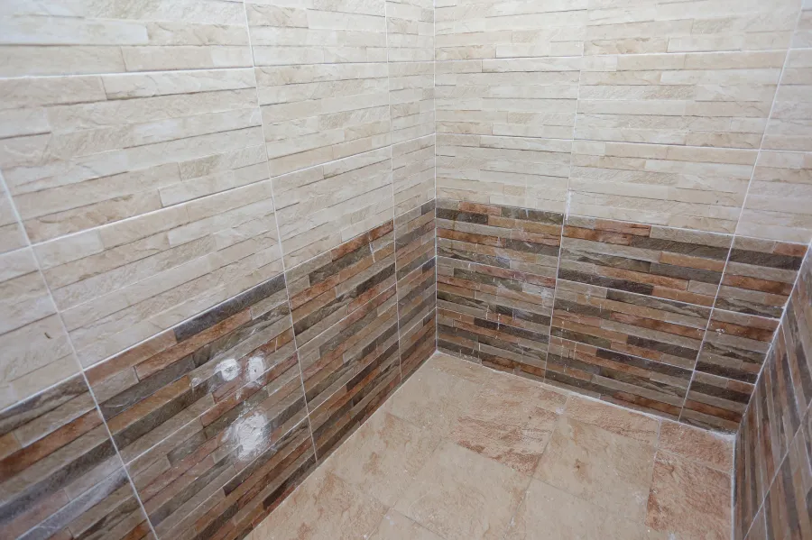 Pharmacy For Sale 82 m Kafr Abdo (Mohamed safwt St.)