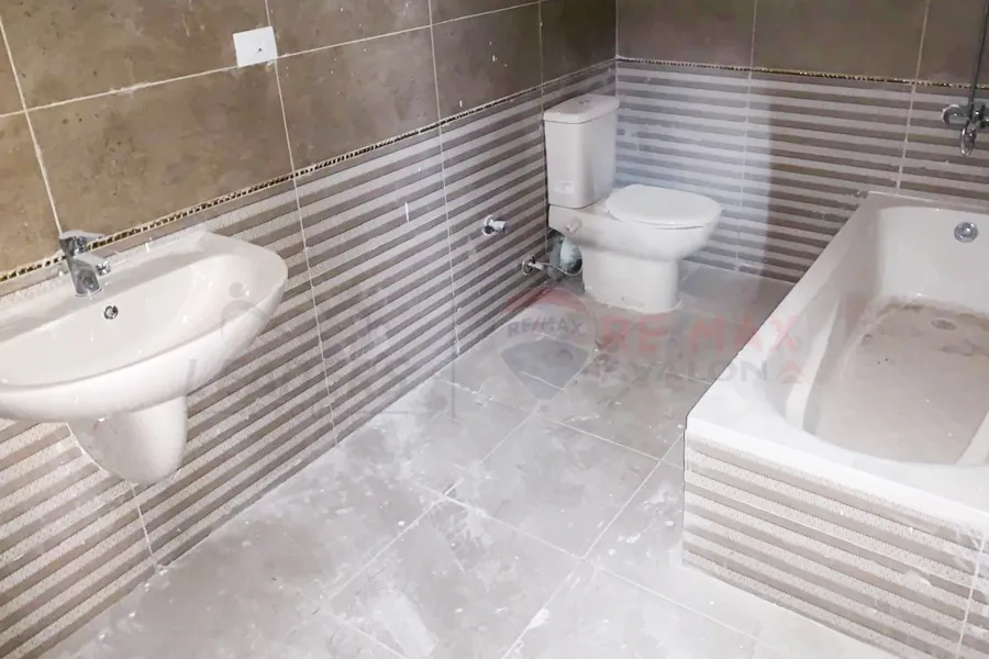 Apartment for rent 211 m Smouha (Grand View)