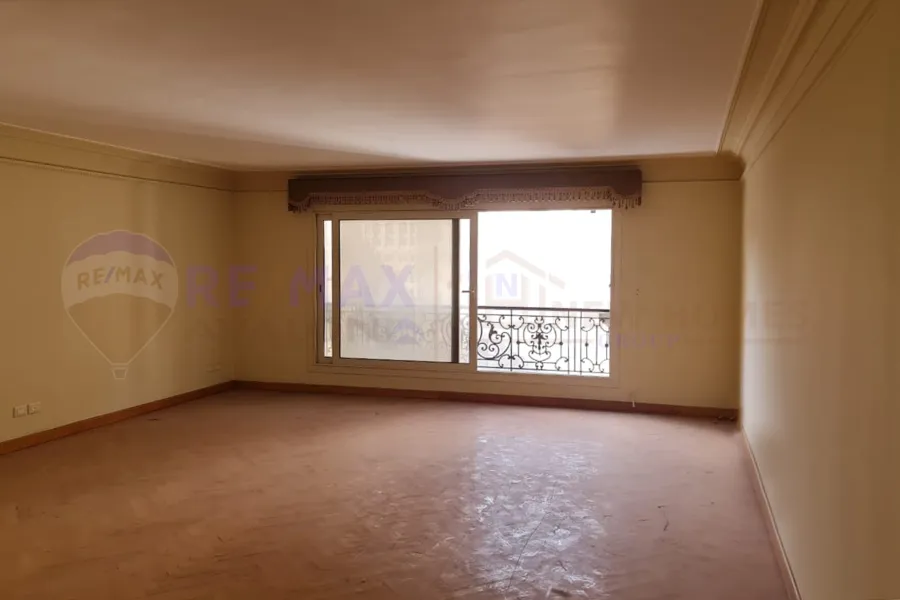 Apartment for sale 270 m Smouha (Brand Tower)