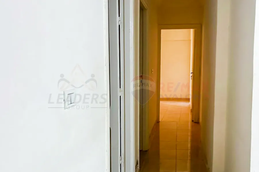 شقة للبيع 140 م سيدي جابر (بجوار مستشفي سيدي جابر العسكري)