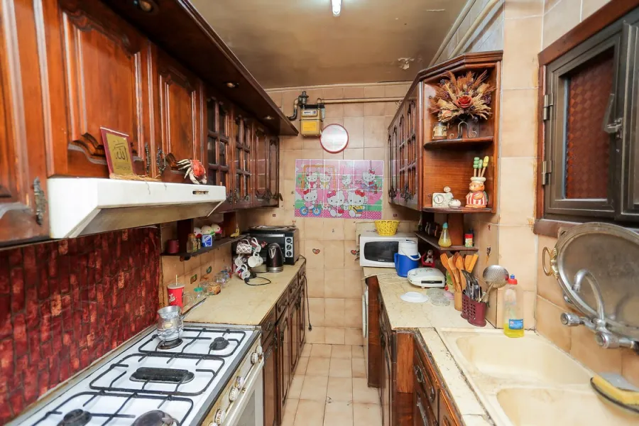 شقة للايجار مفروش 115م رشدى (على الترام مباشرة - أبراج المعمارى)