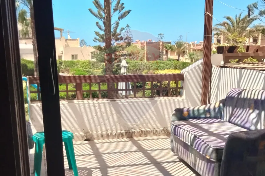 Ground chalet with garden for sale (Marina 2) 140 m