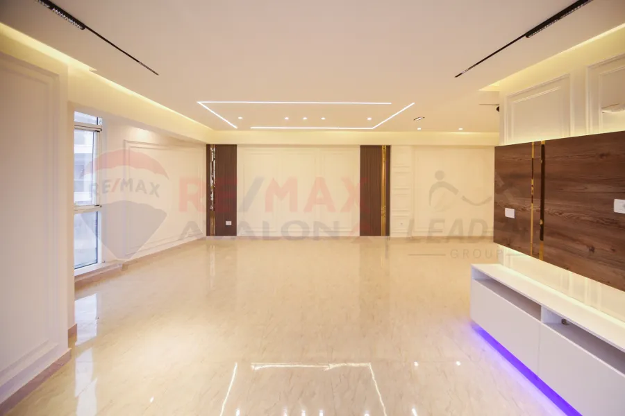 Apartment for sale 176 m Smouha (Grand View)